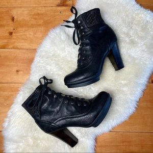 FRYE Mimi Black Leather Lace Up Heeled Boot